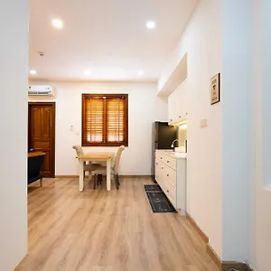  Apartment B786 Airport